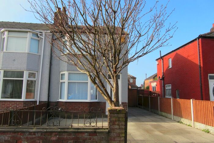 2 Bedroom Semi-Detached House To Rent In Stapleton Road, Rainhill, L35