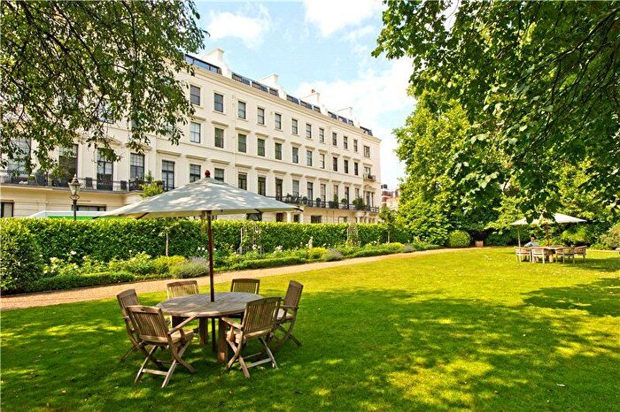 1 Bedroom Flat For Sale In Stanhope Terrace, Hyde Park, W2