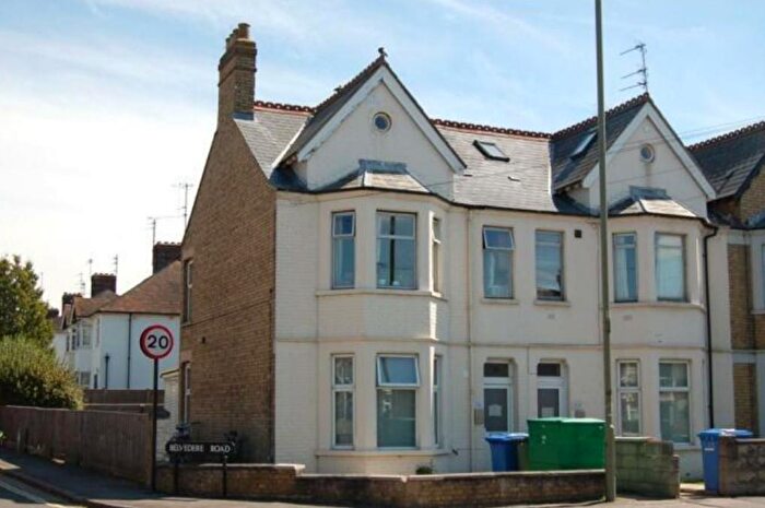 Flat To Rent In Cowley Road, East Oxford, OX4