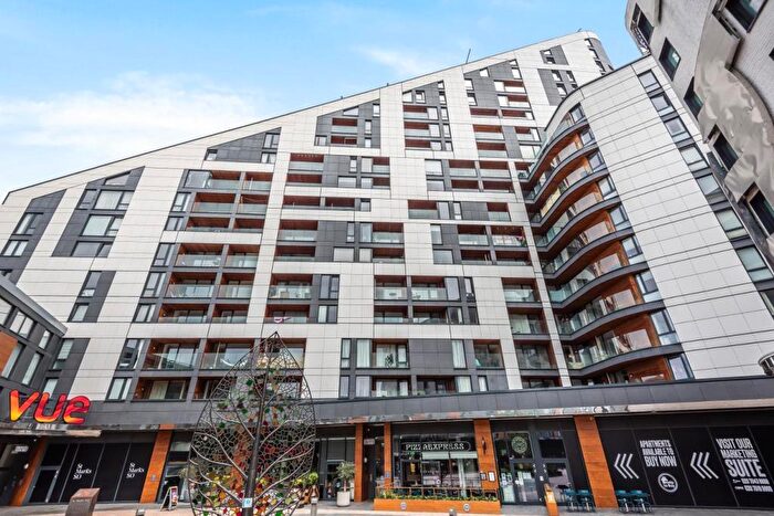 2 Bedroom Apartment To Rent In St. Marks Square, Bromley, BR2