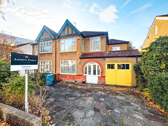 4 Bedroom Semi Detached House For Sale In Barrow Point Avenue, Pinner, HA5