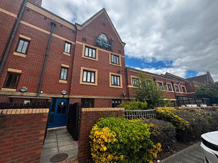 3 Bedroom Flat To Rent In Anchorage Mews, Thornaby, Stockton-On-Tees, TS17