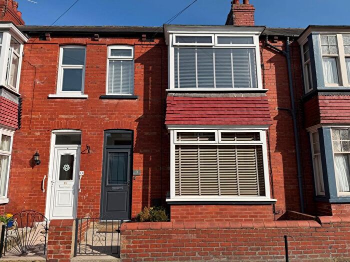 3 Bedroom Terraced House For Sale In Oakville Avenue, Scarborough, YO12