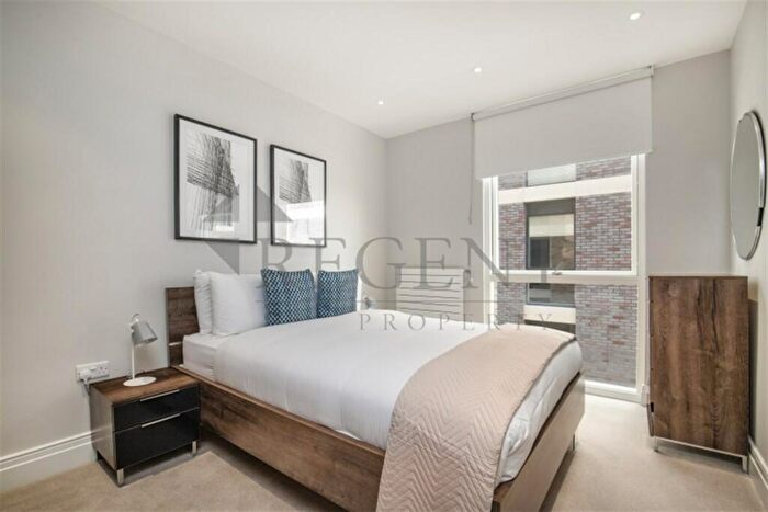 2 Bedroom Apartment To Rent In Hamond Court, Kingston Upon Thames, KT2