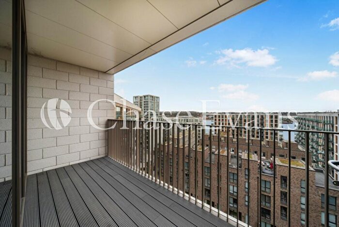 2 Bedroom Flat To Rent In Royal Wharf, Admirality Avenue, London, E16