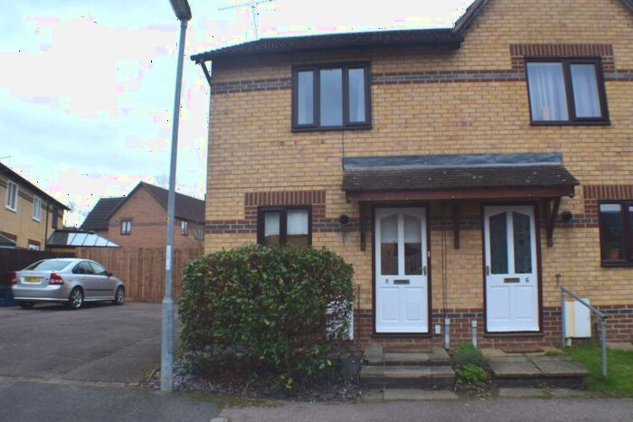 2 Bedroom Semi-Detached House To Rent In Chardonnay Close, Duston, Northampton, NN5