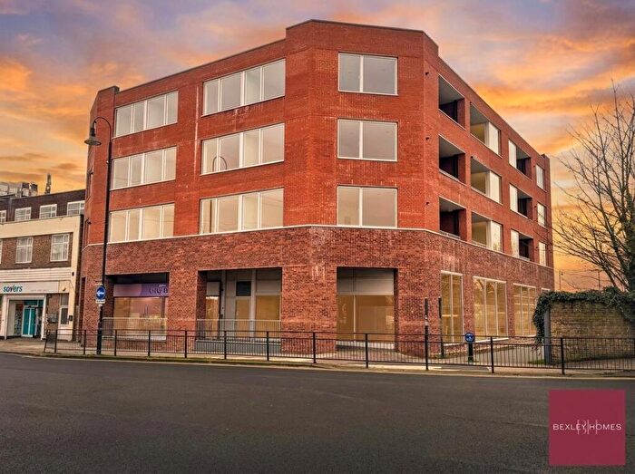 2 Bedroom Apartment To Rent In Crayford Road, Crayford, DA1