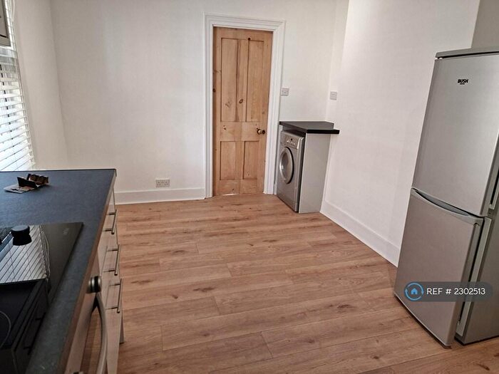 1 Bedroom Flat To Rent In Sundorne Road, London, SE7