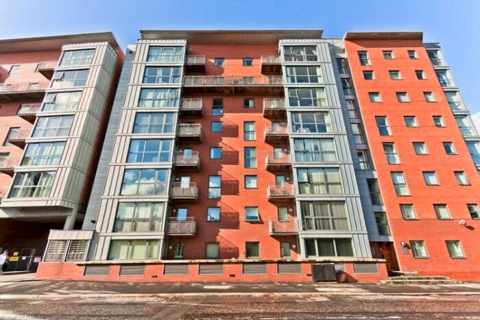 2 Bedroom Flat To Rent In The Rhine, City Road East, Manchester, M15