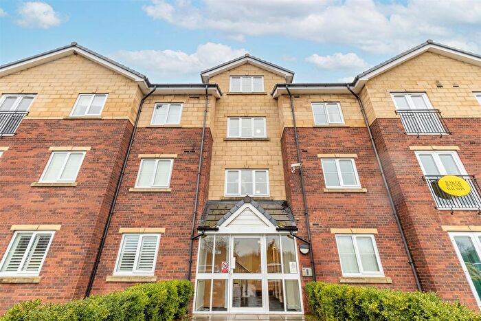 1 Bedroom Flat For Sale In Fairfax Court, Barony Road, Nantwich, CW5