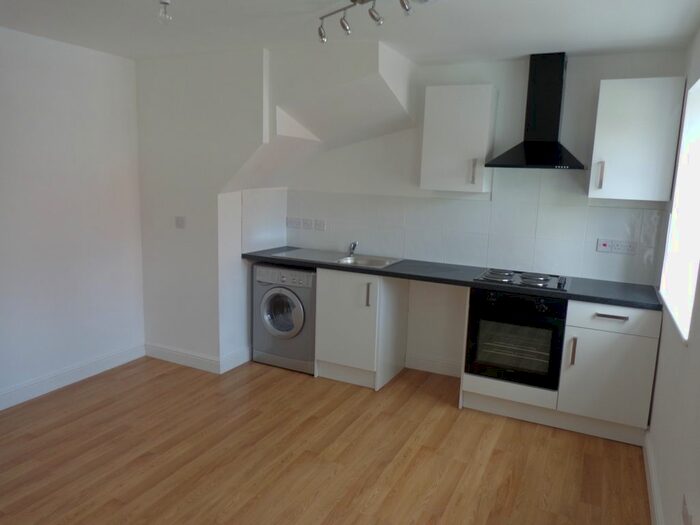 1 Bedroom Flat To Rent In Sylvan Street, Leicester, LE3
