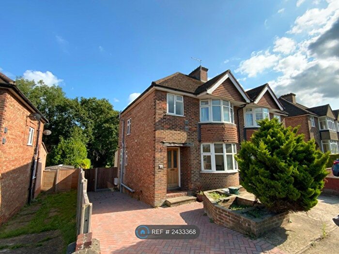 6 Bedroom Semi-Detached House To Rent In Ash Grove, Guildford, GU2