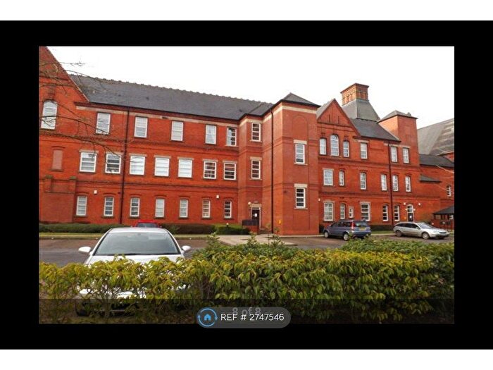 3 Bedroom Flat To Rent In Nightingale House, Nottingham, NG3