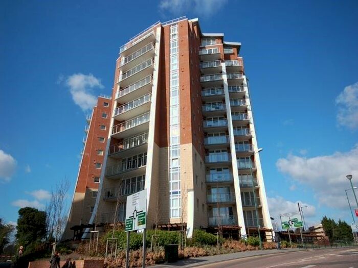 2 Bedroom Flat To Rent In Richmond Gate, Richmond Hill, Bournemouth, BH2