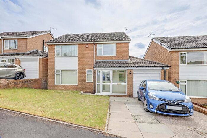 4 Bedroom Detached House For Sale In Redwood Drive, Rawtenstall, Rossendale, BB4