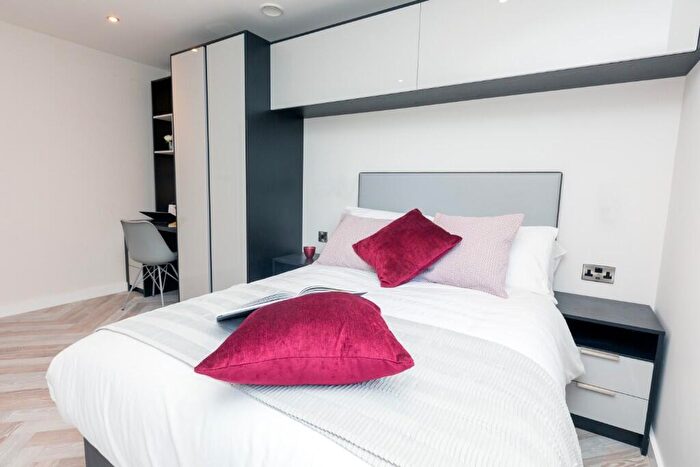 2 Bedroom Apartment To Rent In Great Western Street, Manchester, Greater Manchester, M14