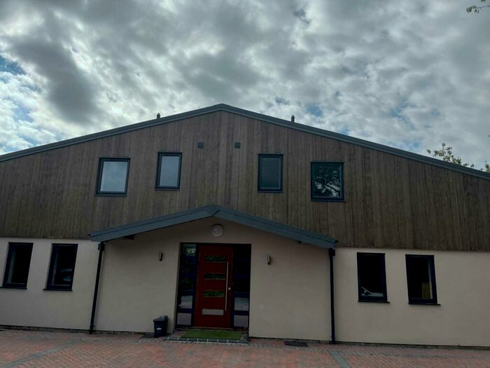 1 Bedroom Flat To Rent In Orchid House, Stonesfield, OX29