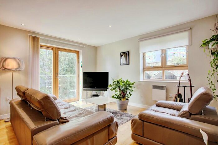 2 Bedroom Flat For Sale In Manor Chare, Newcastle Upon Tyne, Tyne And Wear, NE1