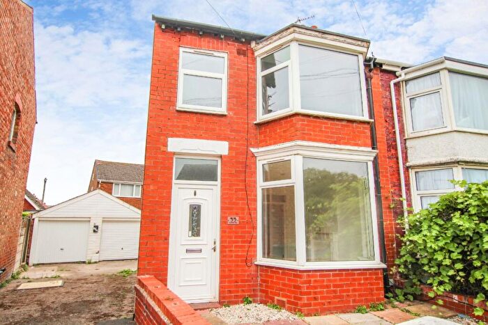 3 Bedroom Terraced House For Sale In Lynton Avenue, Blackpool, FY4