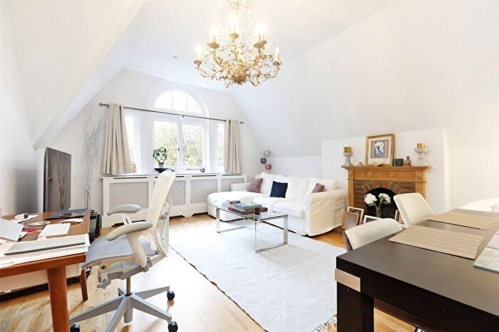 4 Bedroom Flat To Rent In Maresfield Gardens, London, NW3