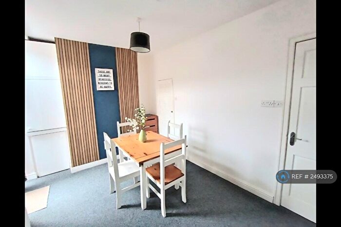 2 Bedroom Terraced House To Rent In Grosvenor Street, Denton, Manchester, M34