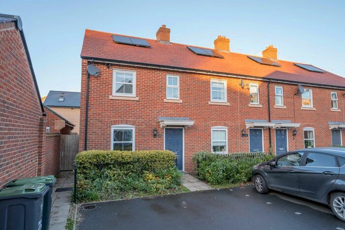 2 Bedroom End Of Terrace House To Rent In Bayford Way, Stansted, Essex, CM24