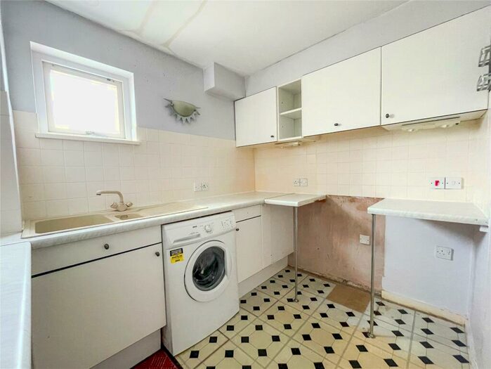 1 Bedroom Apartment For Sale In The Old Mill, Edward Street, BA13