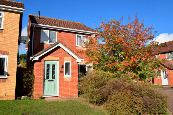 3 Bedroom Detached House To Rent In Baird Avenue, Upton, Northampton, NN5