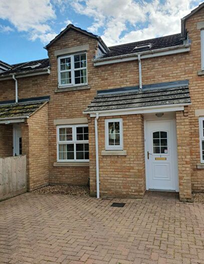 2 Bedroom Property To Rent In Fox Lane, Brackley, Northants, NN13