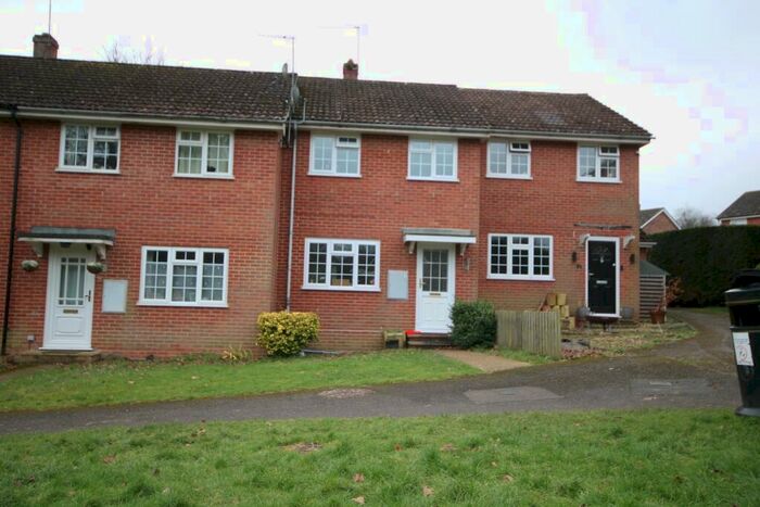 3 Bedroom Terraced House For Sale In Harwood Rise, Woolton Hill, Newbury, RG20