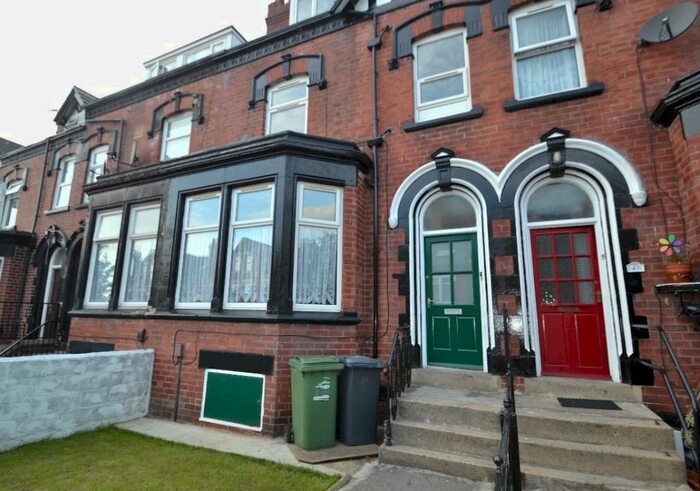 1 Bedroom Flat To Rent In Hilton Road, Leeds, LS8
