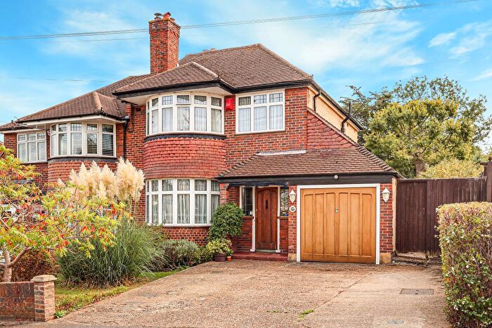 3 Bedroom Semi-Detached House For Sale In Langley Oaks Avenue, Sanderstead, Surrey, CR2