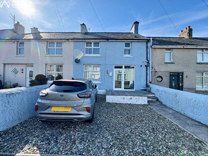 3 Bedroom Terraced House For Sale In Gwelfor Avenue, Holyhead, Anglesey, LL65
