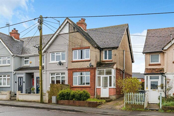 3 Bedroom End Of Terrace House For Sale In Simonds Road, Ludgershall, Andover, SP11