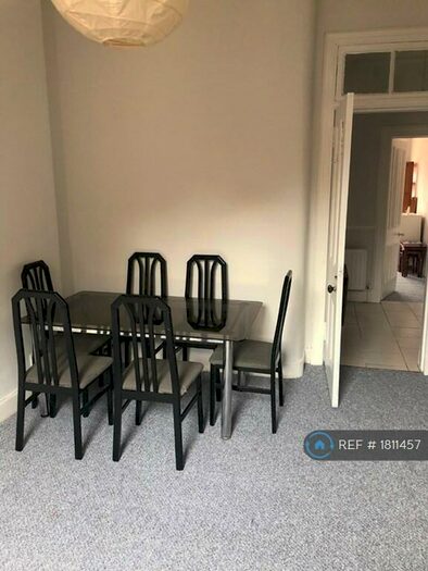 2 Bedroom Flat To Rent In Havelock Street, Glasgow, G11