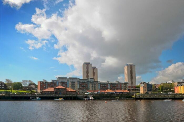 2 Bedroom Flat To Rent In Low Street, Sunderland, SR1