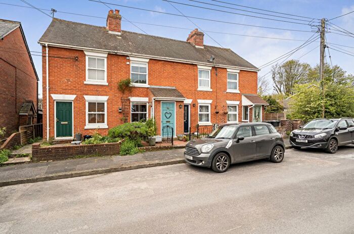 2 Bedroom Terraced House For Sale In Garfield Road, Bishops Waltham, Southampton, Hampshire, SO32