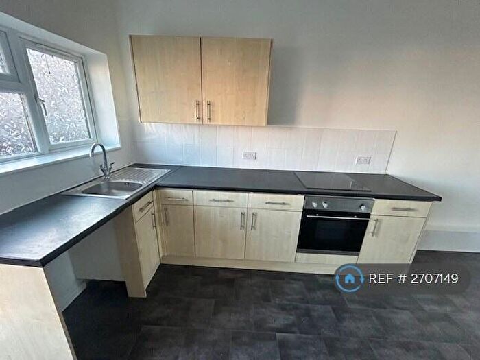 1 Bedroom Flat To Rent In Leigh Park, Havant, PO9