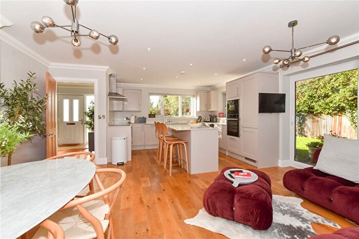 4 Bedroom Detached House For Sale In Lower Street, Pulborough, West Sussex, RH20