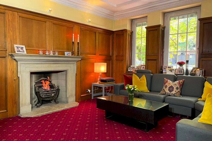 7 Bedroom Detached House To Rent In Priory Lane, Roehampton, London, SW15