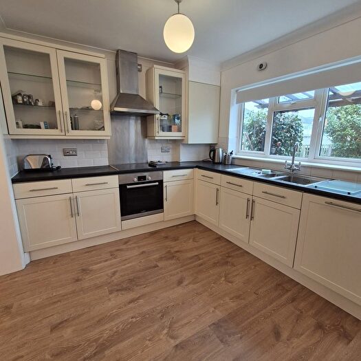 3 Bedroom Terraced House To Rent In Addison Road, Enfield, EN3