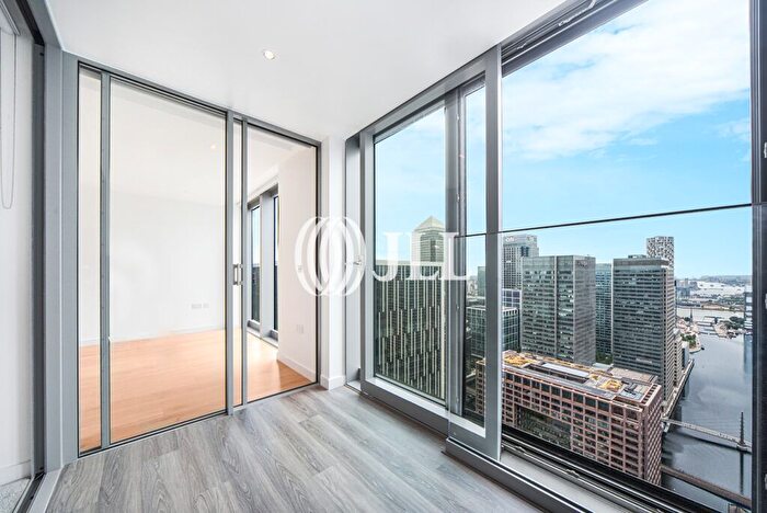 1 Bedroom Flat To Rent In Marsh Wall, London, E14