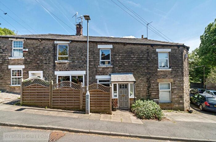 3 Bedroom Terraced House For Sale In St. Annes Street, Broadbottom, Hyde, Greater Manchester, SK14