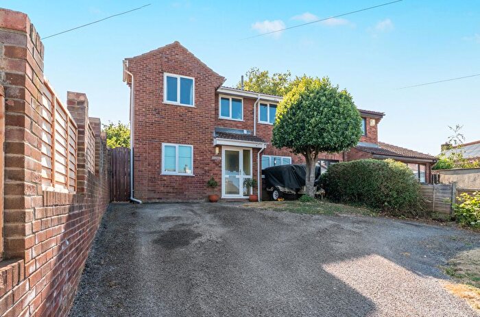 4 Bedroom Semi-Detached House For Sale In Kicks Hill, Middlezoy, Bridgwater, Somerset, TA7