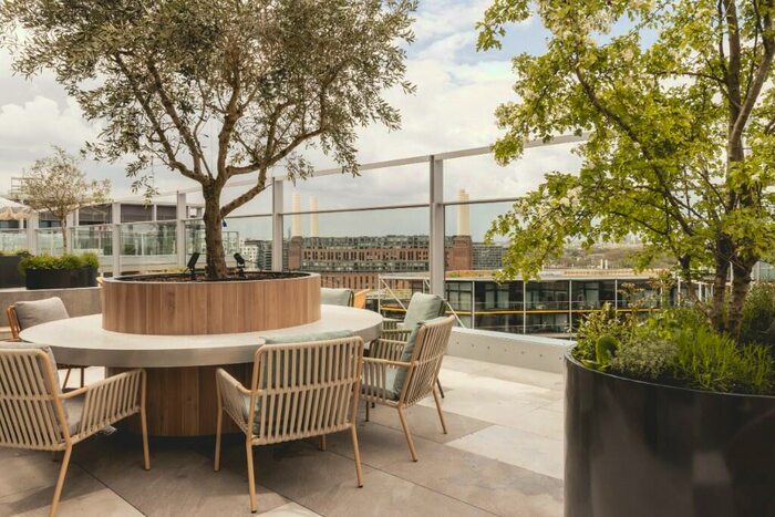 Studio To Rent In Nine Elms Lane, London, SW11