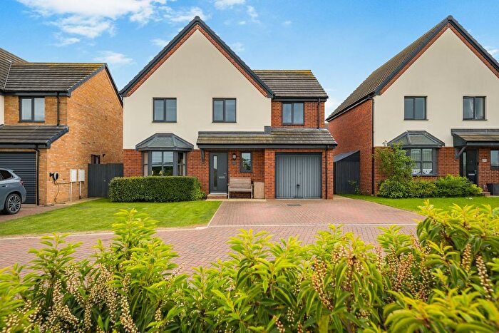 5 Bedroom Detached House For Sale In Glover Drive, Peterborough, PE4