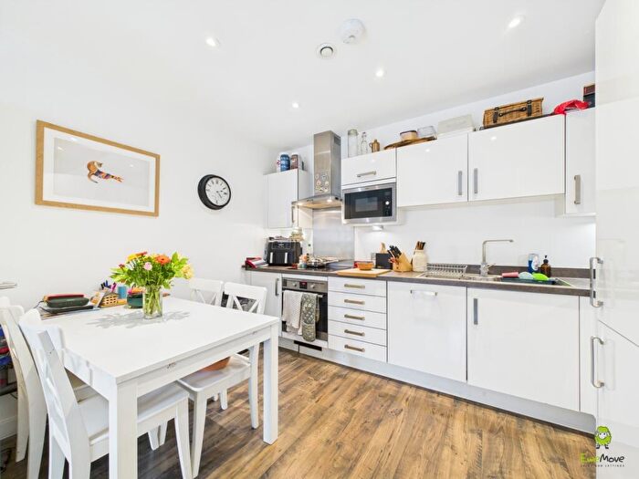1 Bedroom Flat For Sale In Eaglesfield Road, London, SE18