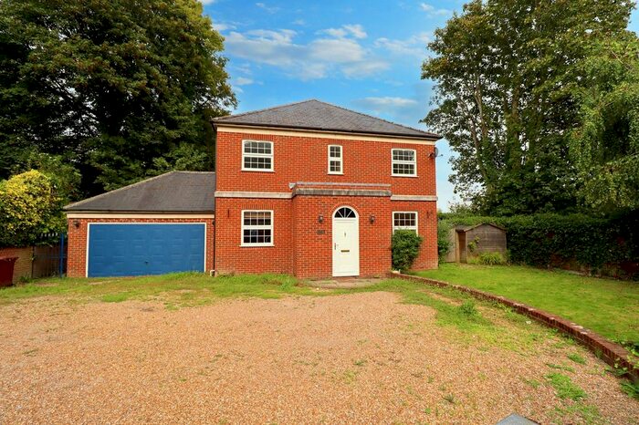 4 Bedroom Detached House To Rent In Upper Grosvenor Road, Tunbridge Wells, TN1