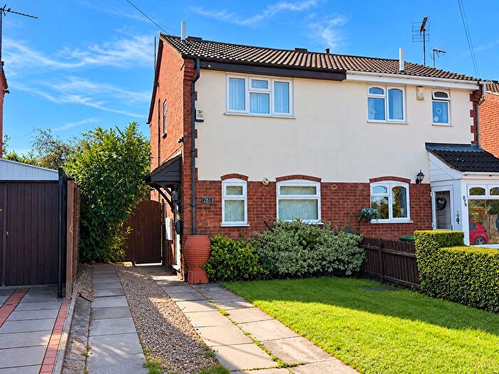 2 Bedroom Semi Detached House For Sale In Gilmorton Avenue, Leicester, LE2