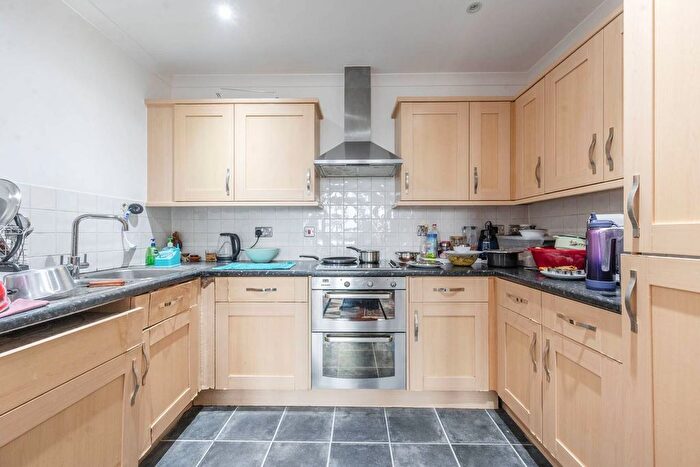 2 Bedroom Flat For Sale In Stanley Road, South Harrow, Harrow, HA2